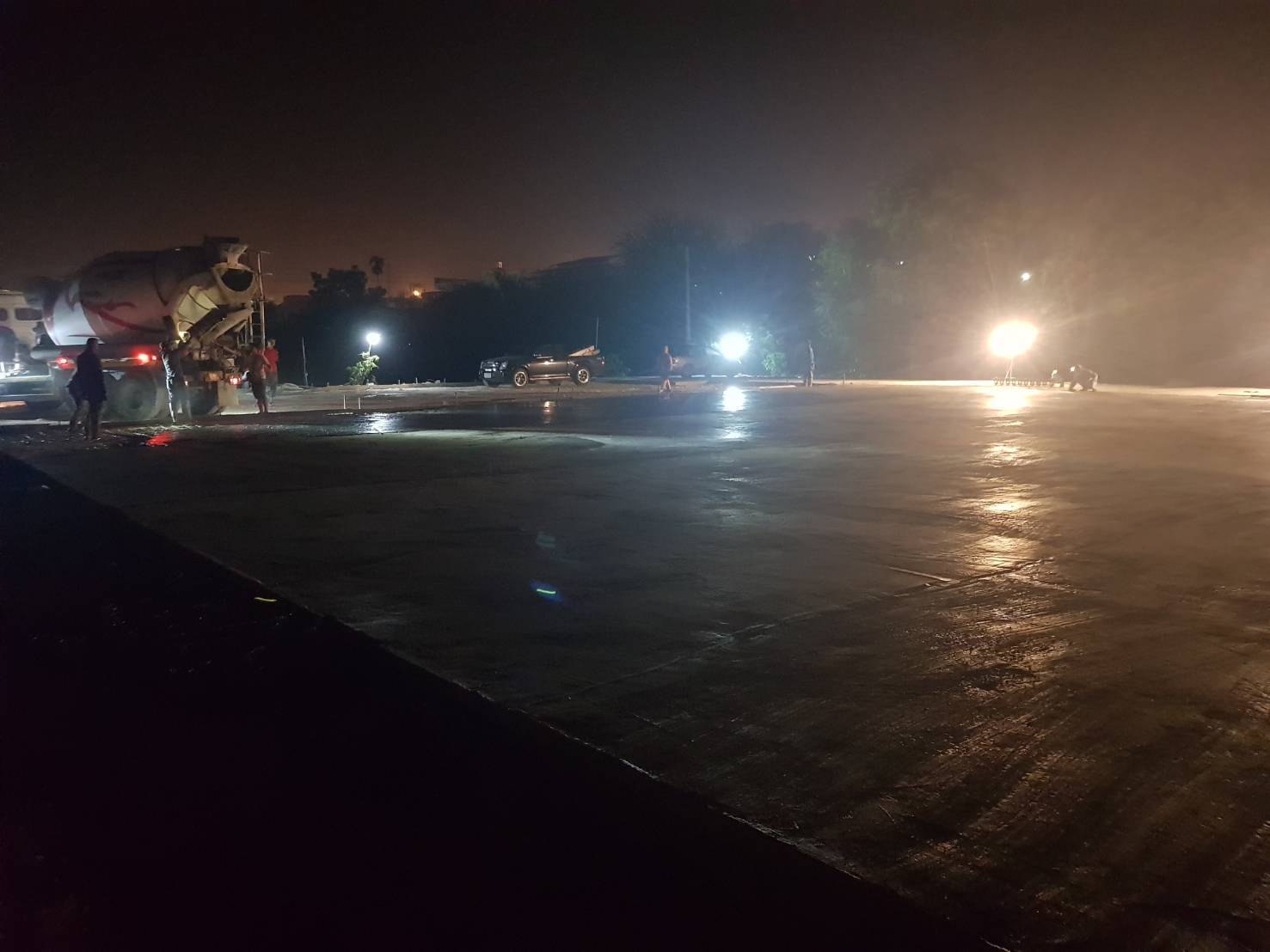 งานลาดกะบัง 2,000 ตรม