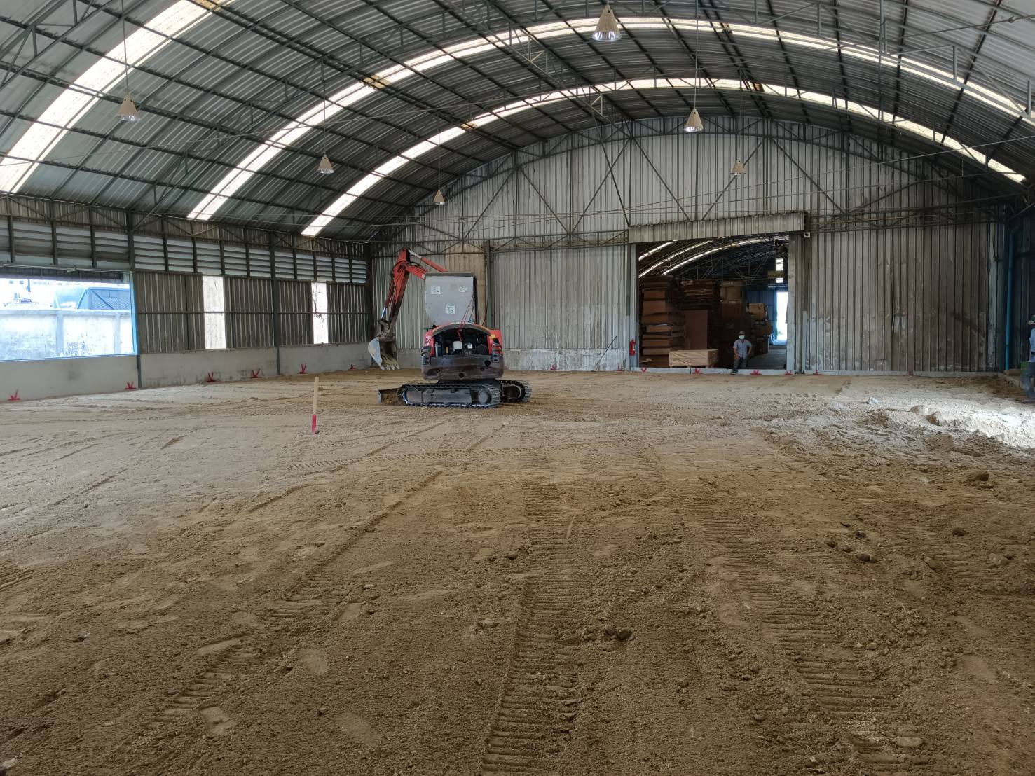 หน้างานซอยแลนด์24 บางนา เทพื้นโรงงาน