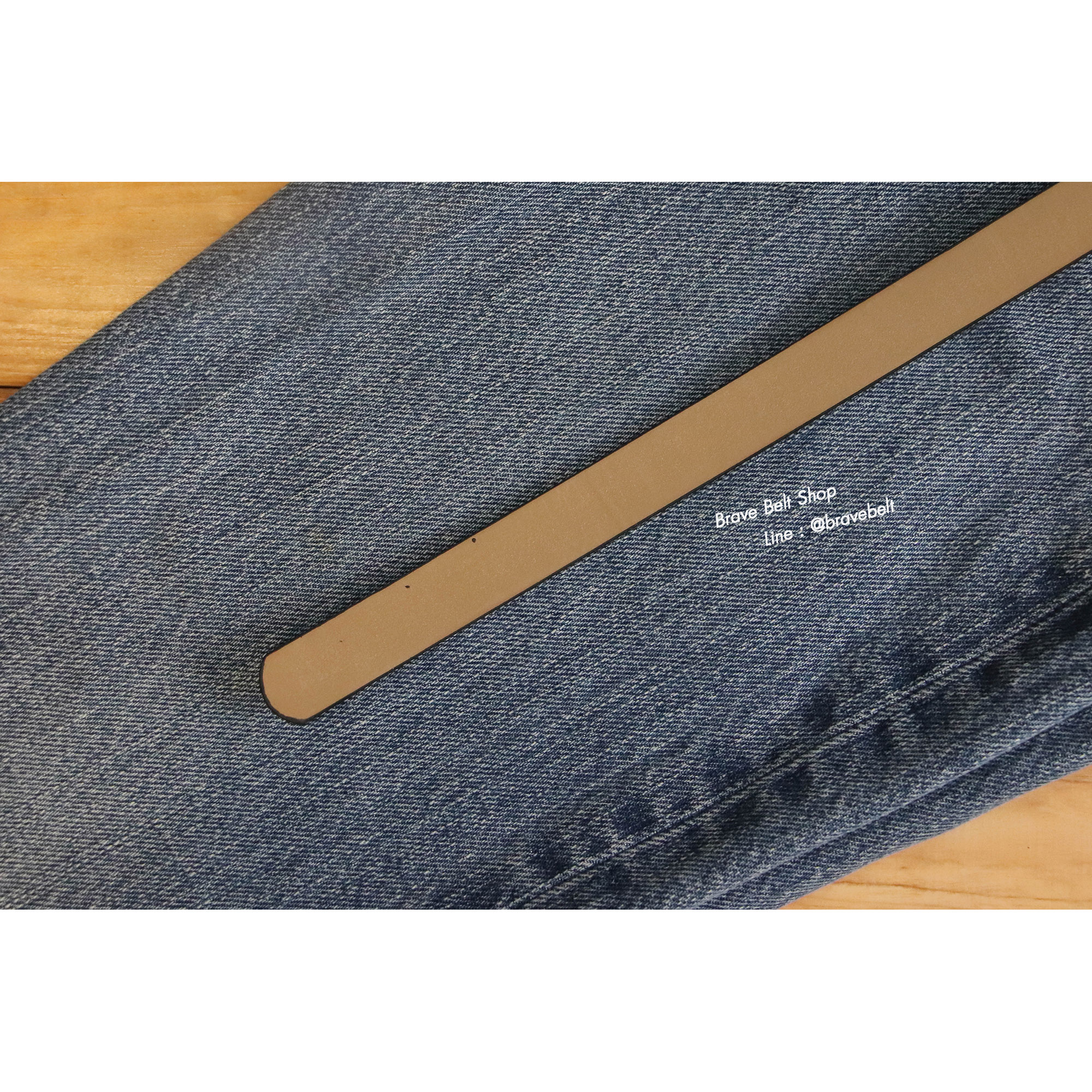 เข็มขัดแฟชั่นสีพาลเทลฟ้าสวยน่ารัก