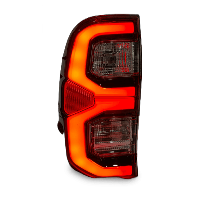 ไฟท้าย TOYOTA REVO(รีโว่) LED ปี2019-2022 พร้อมขั้ว+หลอด (งาน O.E.M เกรดห้าง) -ราคาต่อดวง-