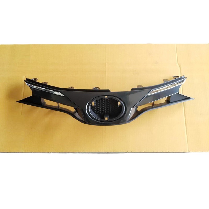 หน้ากระจัง TOYOTA YARIS ATIV(ยาริส เอทีฟ) งานไม่ทำสี คาดโครเมียม ไม่มีโลโก้ ปี2018-2019 (รหัส:YARIS'18)