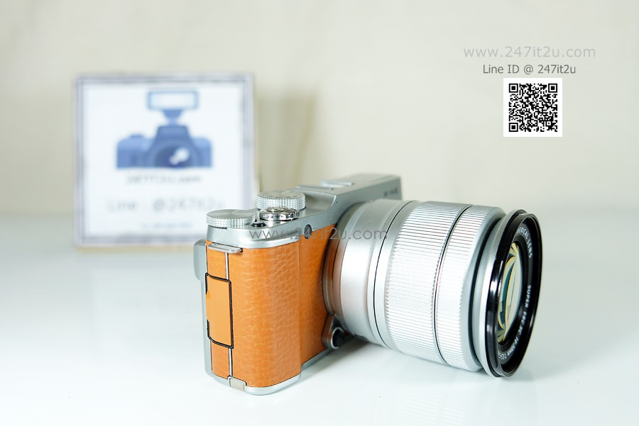 Fujifilm X-A2 พร้อมเลนส์ 16-50mm f3.5-5.6 สีน้ำตาล