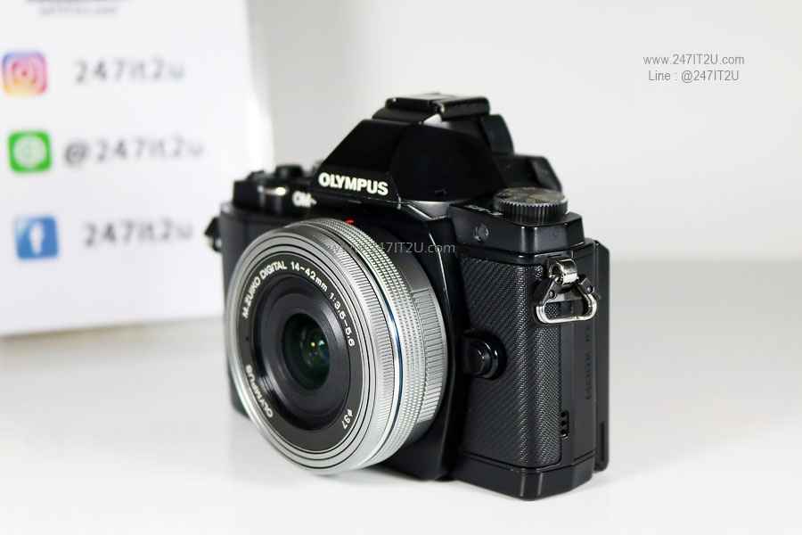 กล้อง Olympus OM-D EM 5 Mark I พร้อมเลนส์ 14-42mm สีดำ