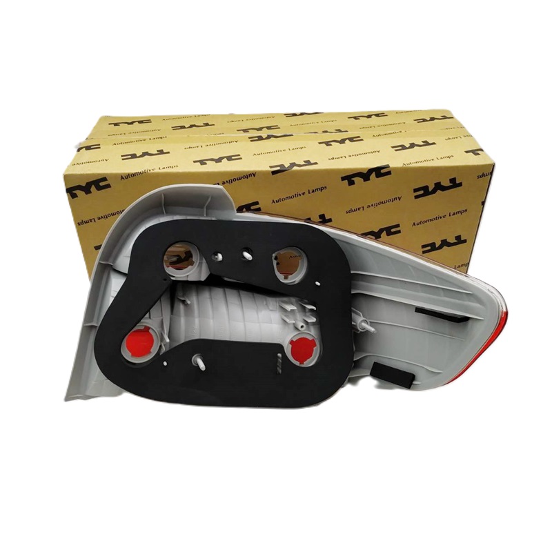 ไฟท้าย TOYOTA VIOS(วีออส) Gen1 โฉมที่1 ปี2003-2004 (งานแท้ TYC) -ราคาต่อดวง-