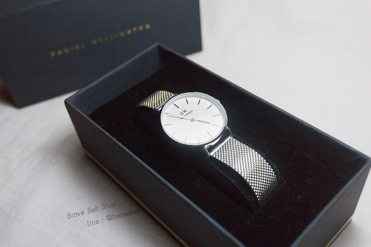 Daniel Wellington สายสแตนเลส สายเงินขอบเงิน หน้าปัดขาว
