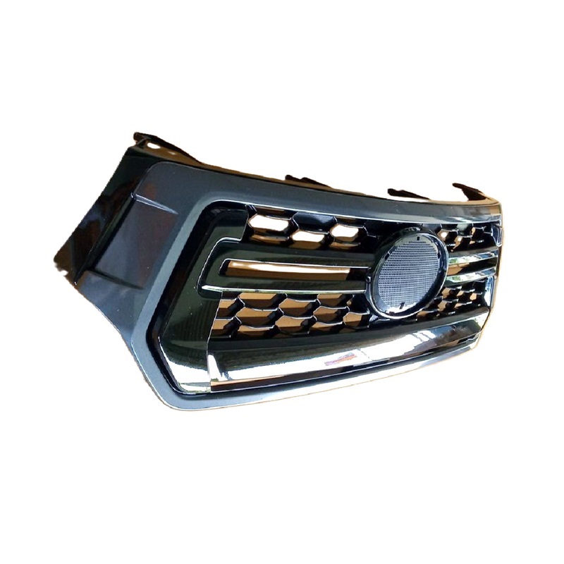 หน้ากระจัง TOYOTA REVO ROCCO(รีโว่ ร็อคโค่) สีดำ(ขอบเทา) ไม่มีโลโก้ โฉมปี2018-2019 (รหัส:REVO'18 เทา)