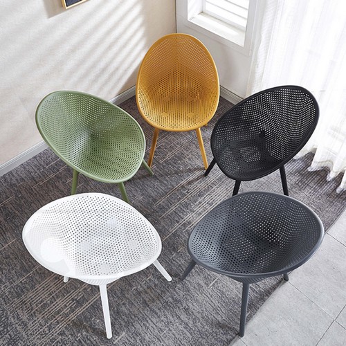 เก้าอี้พลาสติก นั่งสบาย รับน้ำหนักได้เยอะ ดีไซน์สวย D063 - D067