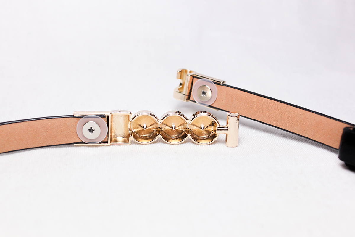 เข็มขัดปรับเอวได้ หัวรูปเพชรสวย สายหนังสีดำ