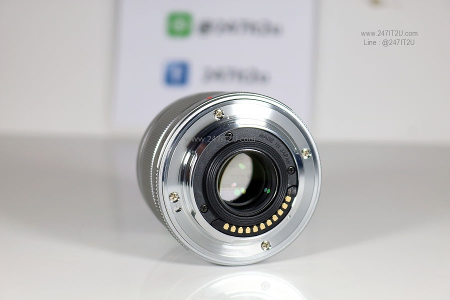 เลนส์ Olympus M.Zuiko 25mm f1.8 สี silver