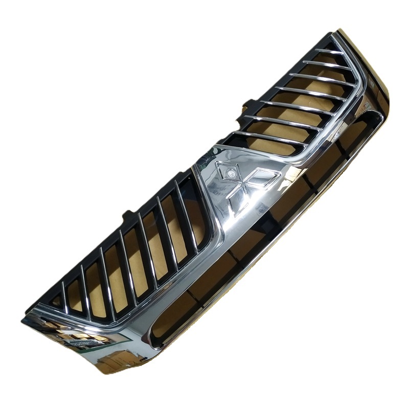 หน้ากระจัง MITSUBISHI STRADA(สตราด้า) รุ่นที่3 โฉมไฟตาเต็ม ชุบโครเมียม ไม่มีโลโก้ ปี2004-2005 (รหัส:STD'04 ชุบ)