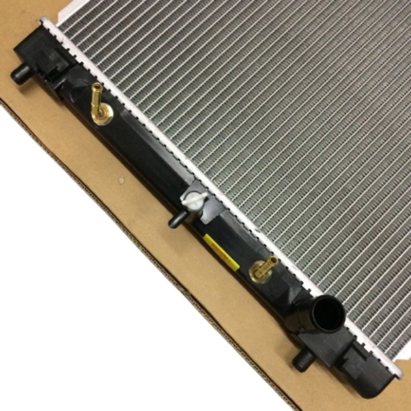 หม้อน้ำ TOYOTA VIOS(วีออส) Gen2 ปี2007-2012 เกียรออโต้ (กระปุกก็ใส่ได้) (O.E.M ประกัน 6เดือน)