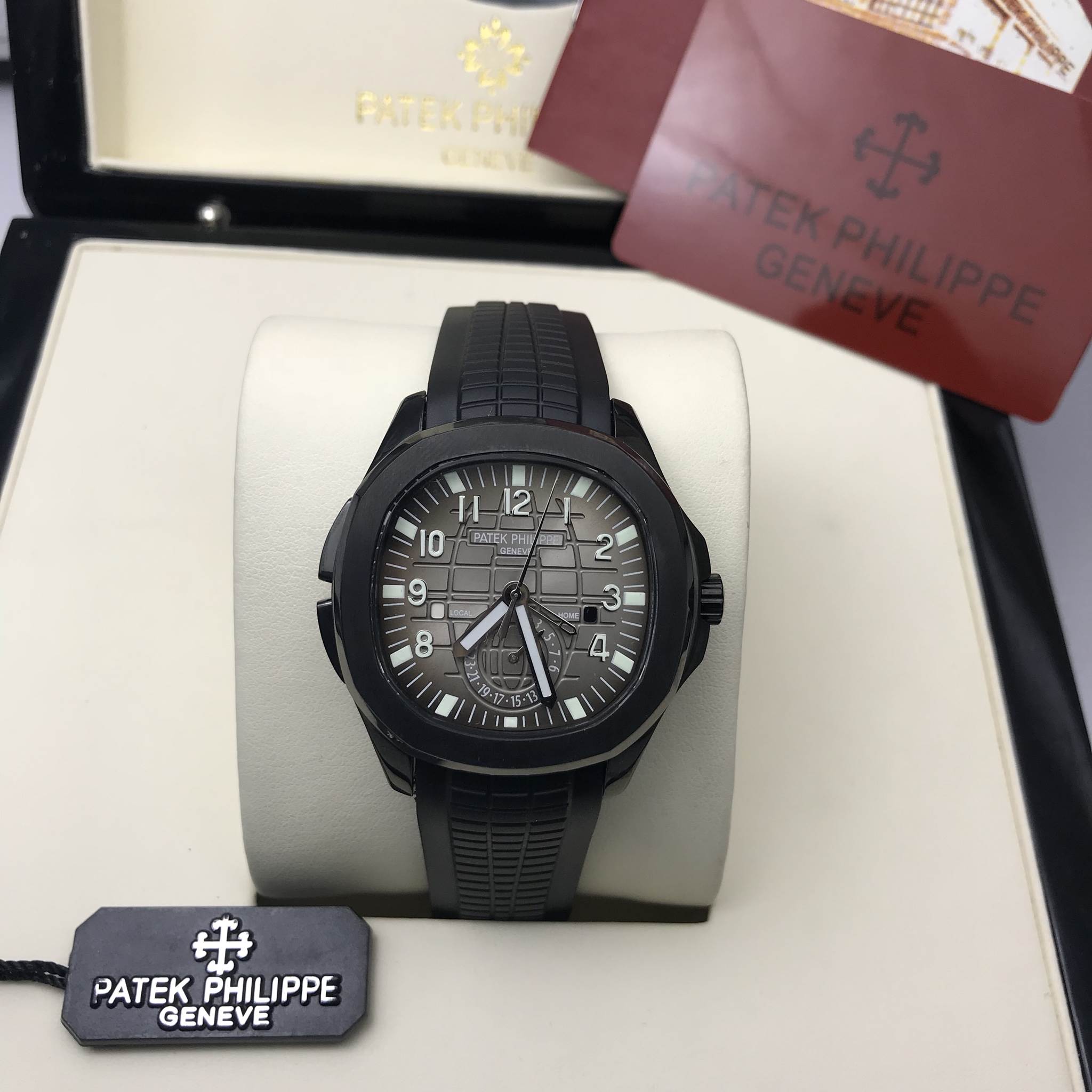 นาฬิกา Patek Philippe Aquanaut Travel Time Reference 5164R Mirror Swiss