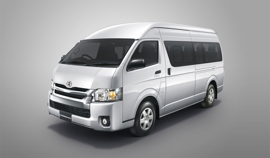 ฝาครอบไฟตัดหมอก TOYOTA HIACE COMMUTER 2014 2015 2016 2018 รถตู้ โตโยต้า คอมมิวเตอร์ แบบขาล็อค ทรงศูนย์