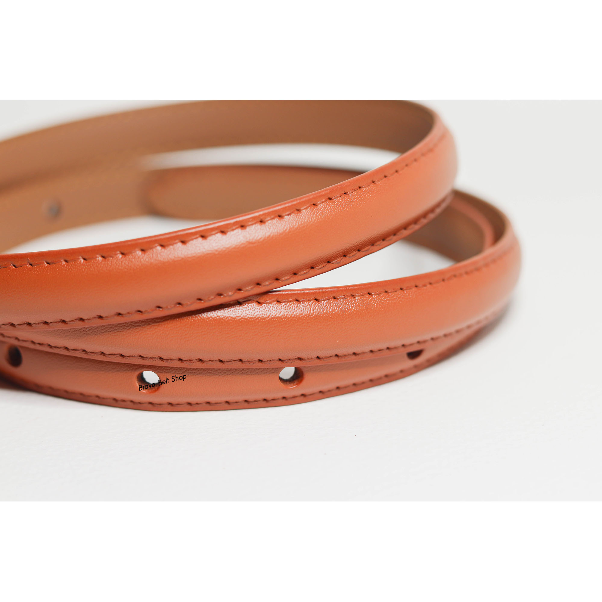 เข็มขัดสีน้ำตาลเข้มผู้หญิงเส้นเล็กน่ารักมาก