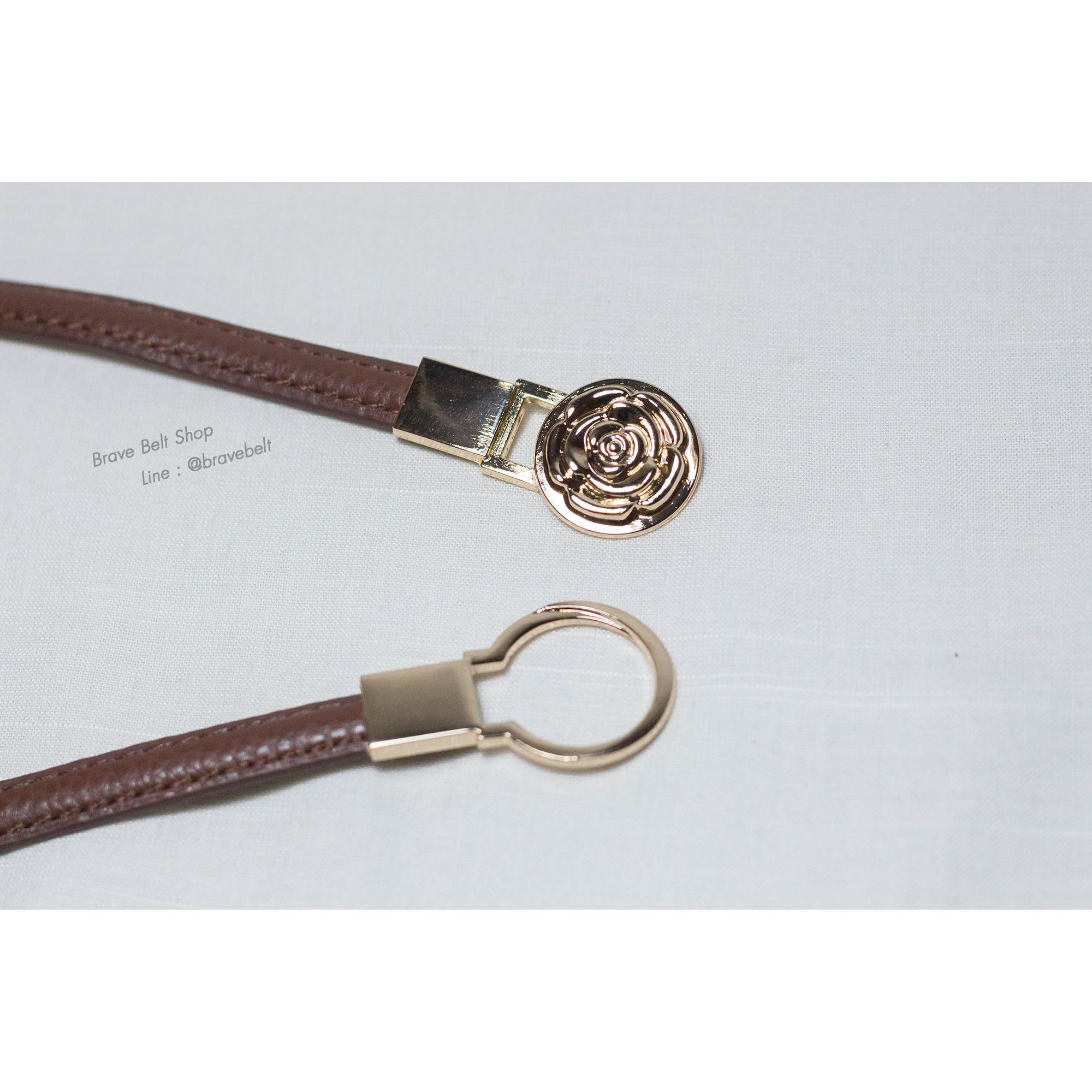 เข็มขัดฟรีไซต์แบบปรับสายได้ สีน้ำตาลหัวเข็มขัดสีทอง