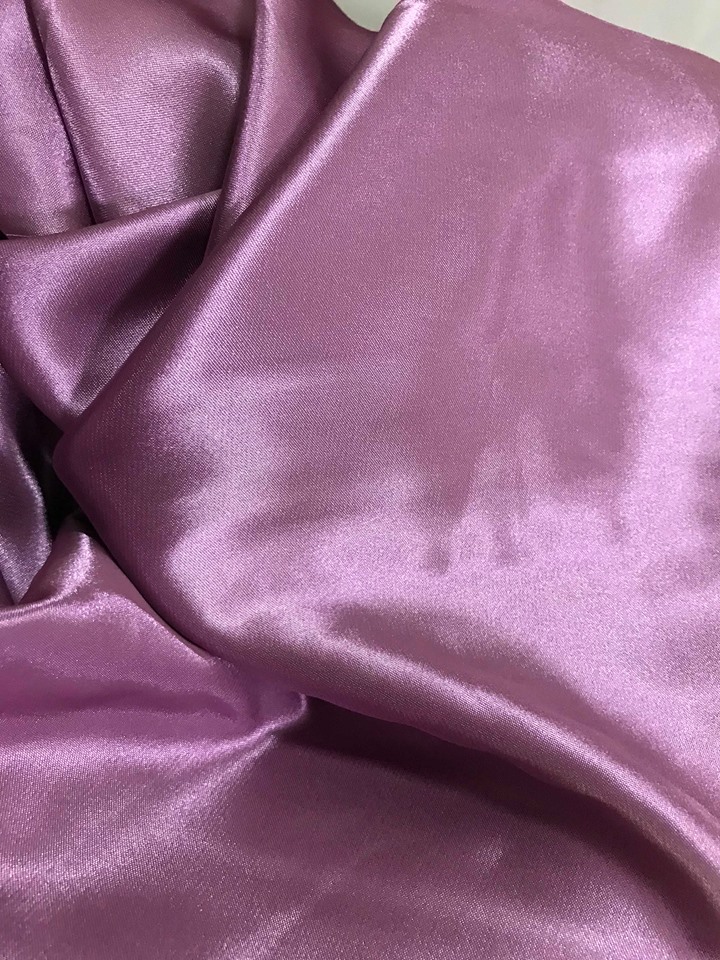 ปลอกหมอนผู้ใหญ่เข้ารูป*ผ้าซาติน*สีม่วง*เน้นหลับเย็นสบาย ตื่นมาไม่มีรอยยับบนใบหน้า ทรงผมไม่ชี้ฟู