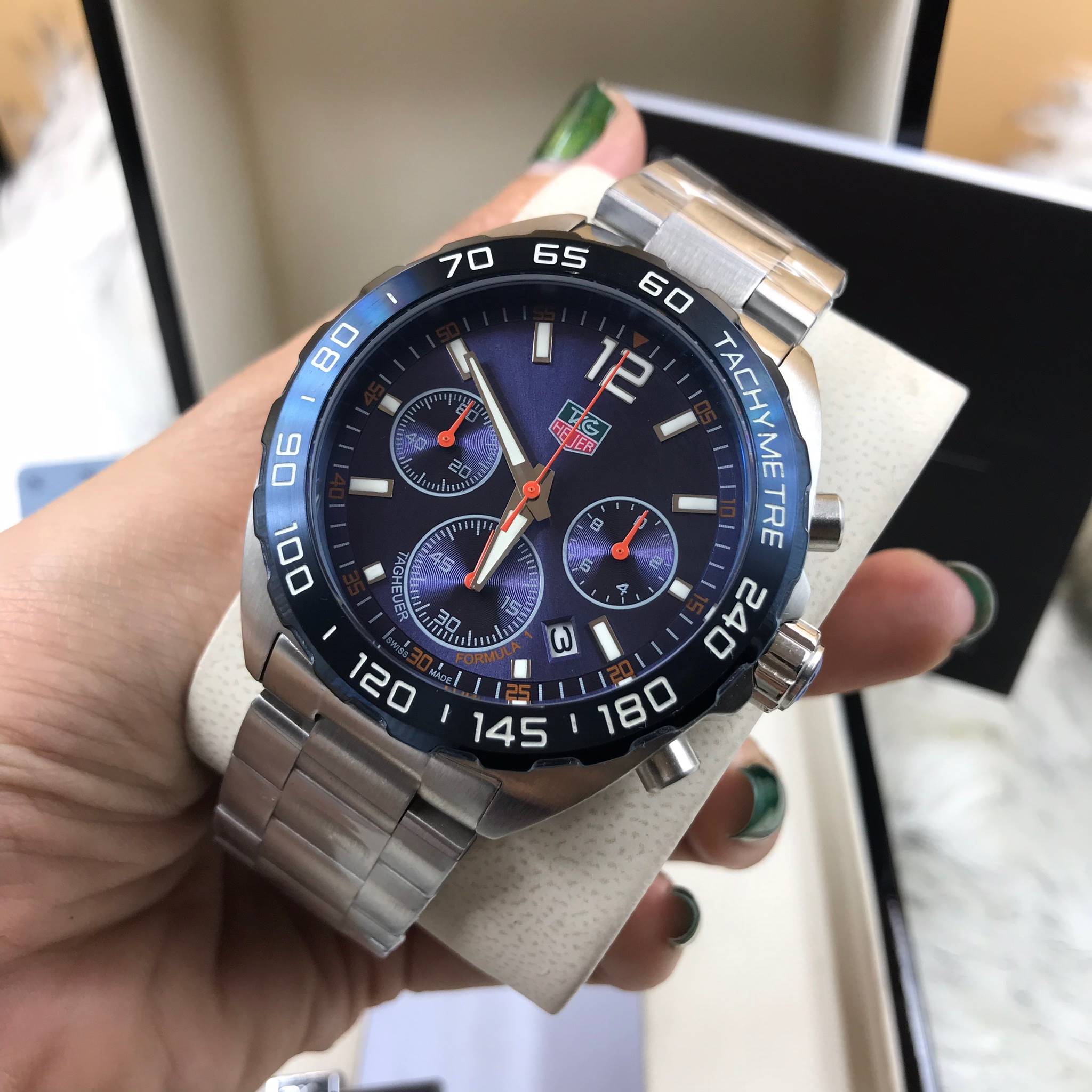 นาฬิกา TAG Heuer Formula 1 Chonograph ขอบน้ำเงิน งาน Mirror Swiss