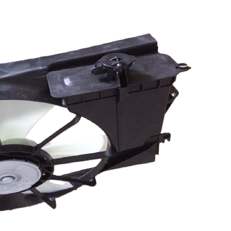 บังลมหม้อน้ำ TOYOTA ALTIS(อัลติส) Gen.1 โฉมหน้าหมู พร้อมใบพัดลม+มอเตอร์ ครบชุด ปี2001-2007 (ดูตัวอย่างรูปรถ)