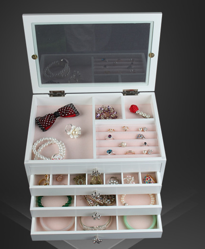 Accessories Box กล่องใส่เครื่องประดับไม้สีขาวสไตล์ Vintage