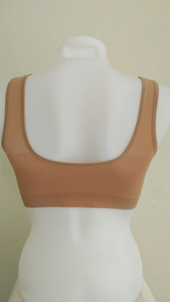 ยกทรง สปอร์ตบรา ไร้ตะขอ ชุดชั้นในสวมสบาย หลังยู U สีเนื้อ S/M/L