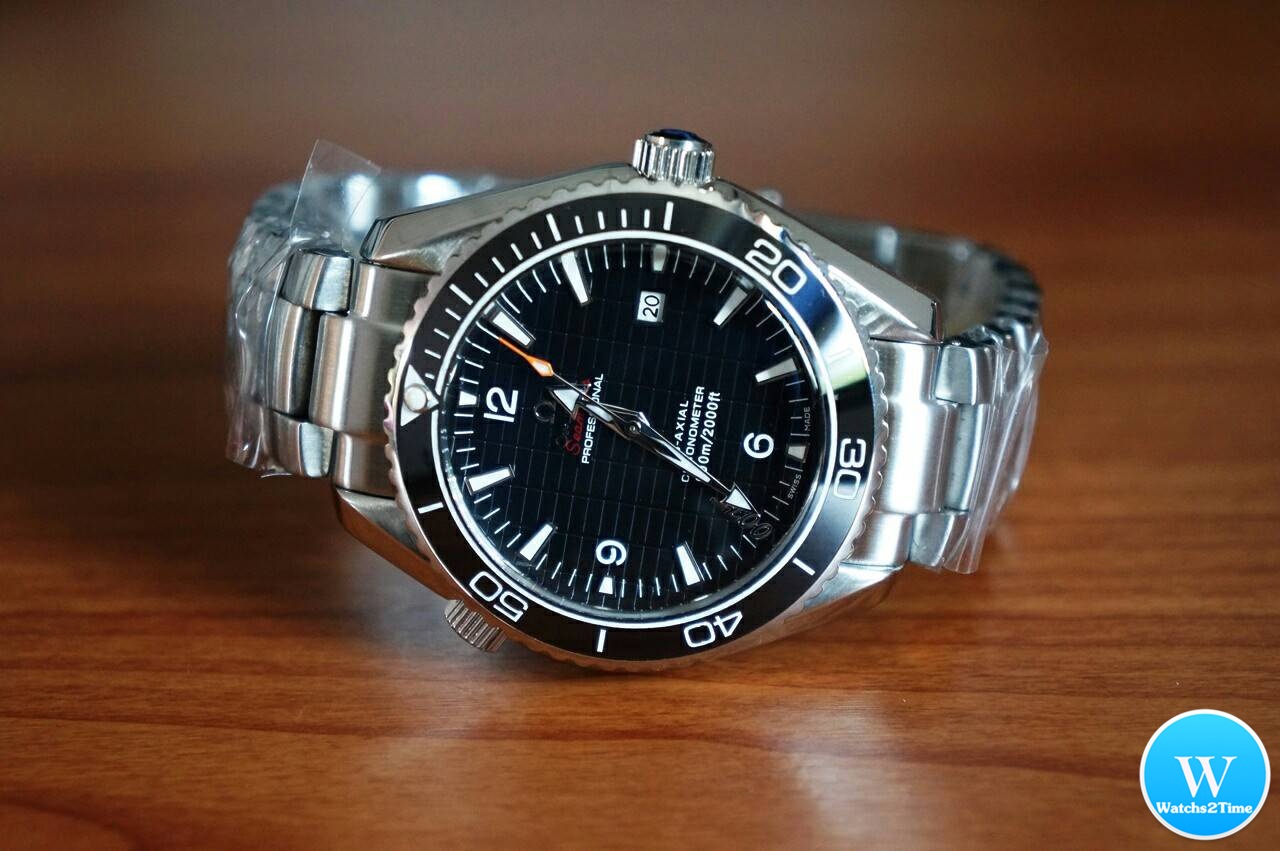 นาฬืกา Omega รุ่น Seamaster Planet Ocean Chronograph