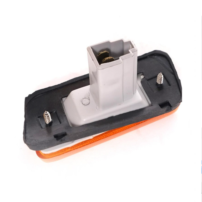 ไฟเลี้ยวข้างแก้ม NISSAN SUNNY(ซันนี่) B11/B12 เลนส์ส้ม ปี1982-1987 -ราคาต่อดวง-