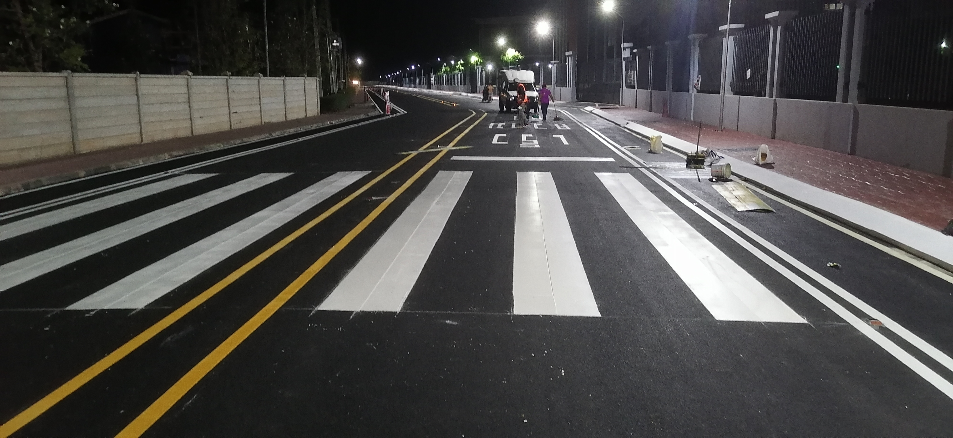 งานตีเส้นจราจร เลนจักรยาน ลู่วิ่งสีเทอร์โมพลาสติก