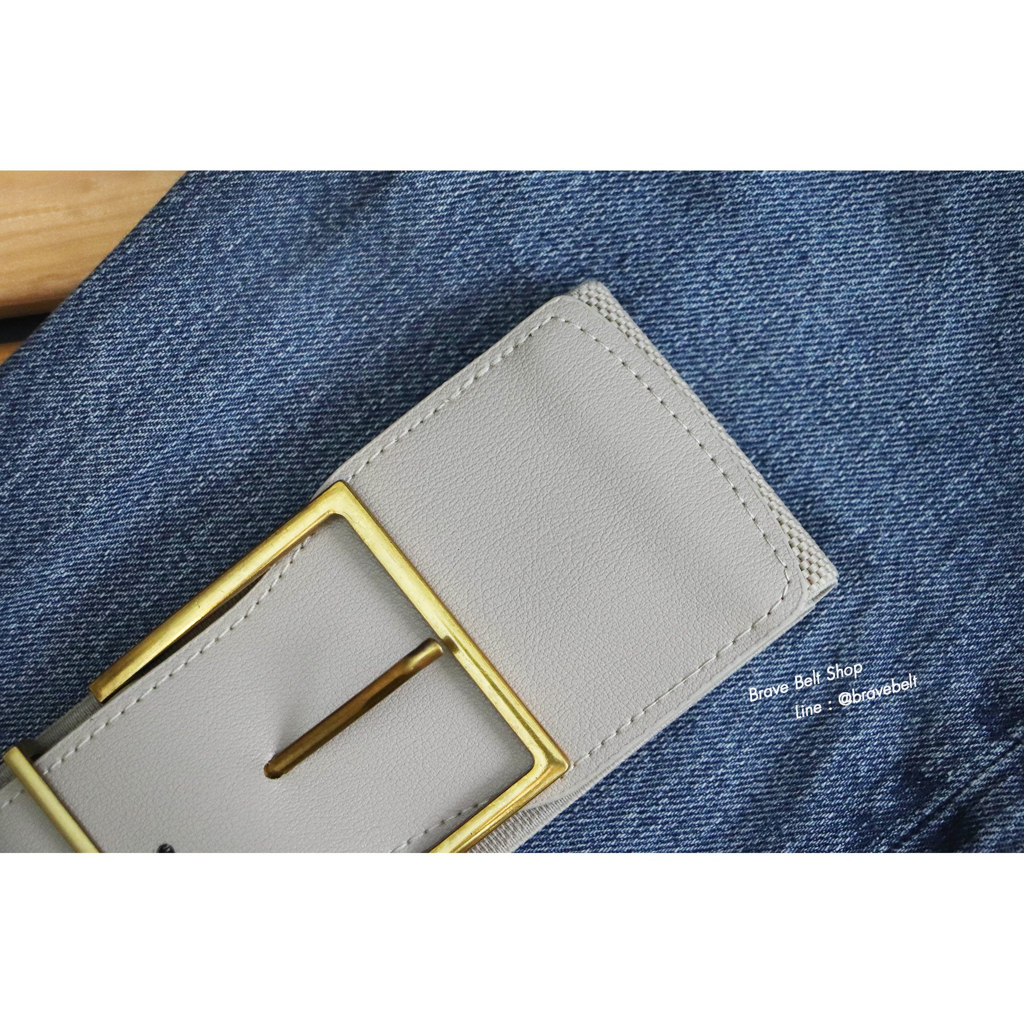 เข็มขัดผ้ายืดได้ สีเทาหัวเข็มขัดสีทอง