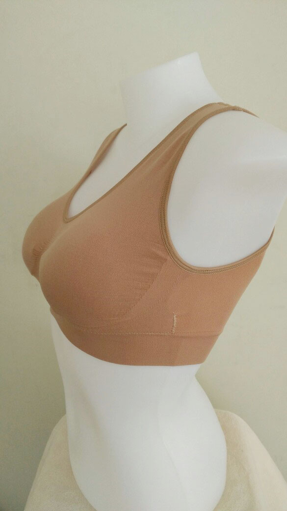 ยกทรง สปอร์ตบรา ไร้ตะขอ ชุดชั้นในสวมสบาย หลังยู U สีเนื้อ S/M/L