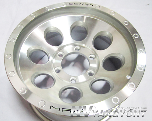 Lenso MAX 1