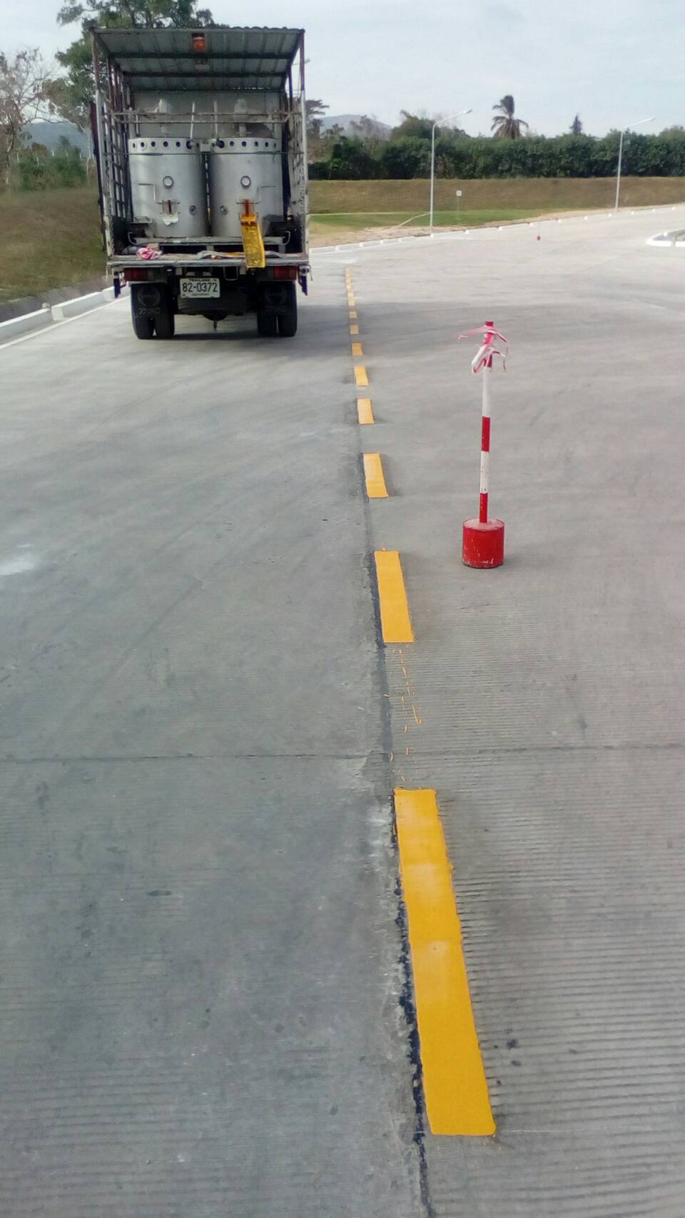 ตีเส้นจราจรสมุทรสาคร กาญจนบุรี ราชบุรี นครปฐม เส้นจราจรภายในโรงงาน