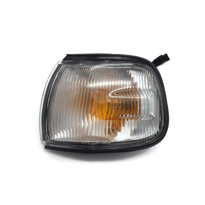 ไฟมุม NISSAN SUNNY/SENTRA(เซนทรา) B13 ปี1990-1993 (งาน O.E.M เทียบห้าง) -ราคาต่อดวง-