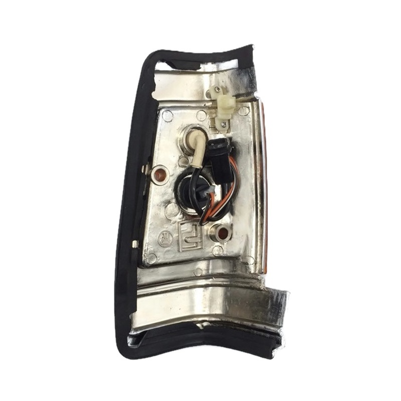 ไฟมุม DATSUN(ดัทสัน) 720/SD22/SD23 ขอบชุบโครเมียม พร้อมขั้ว+หลอดไฟ (งานO.E.M ตราเพชรเกรดห้าง) -ราคาต่อดวง-