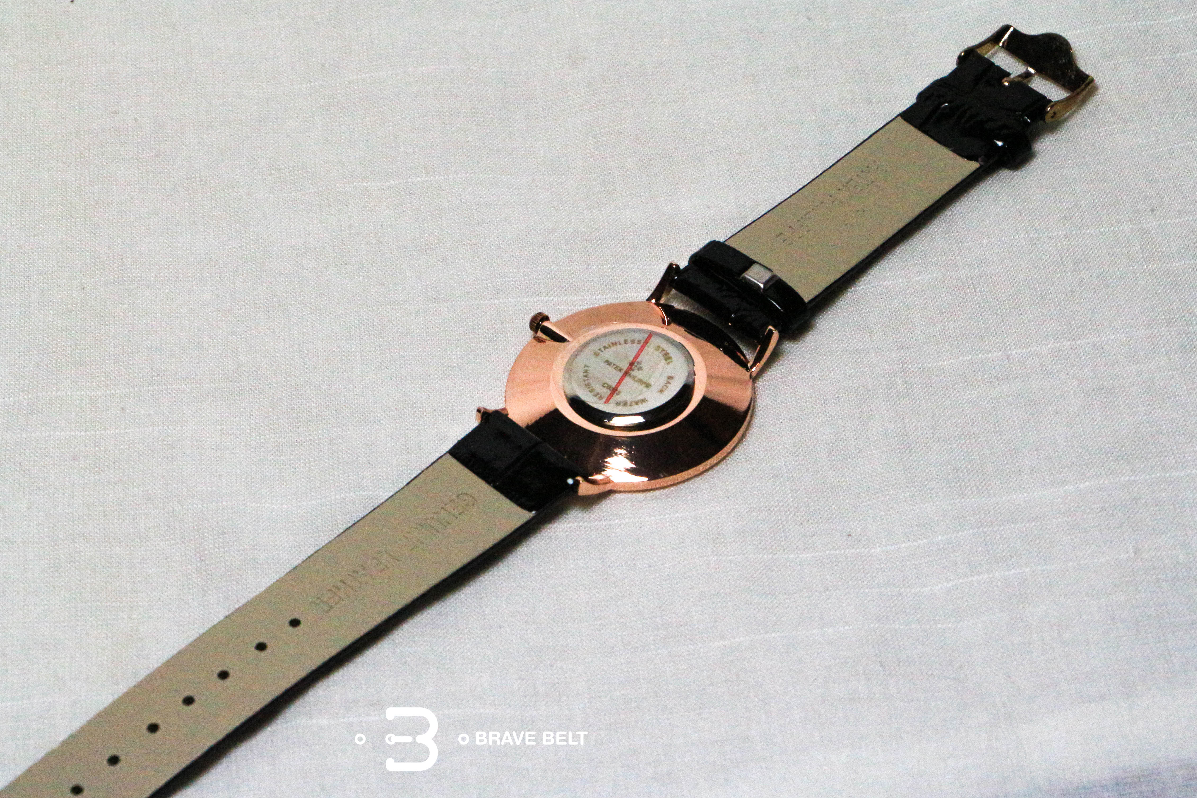 นาฬิกา patek philippe หน้าปัดดำ เลขโรมัน ขอบทองสายดำ