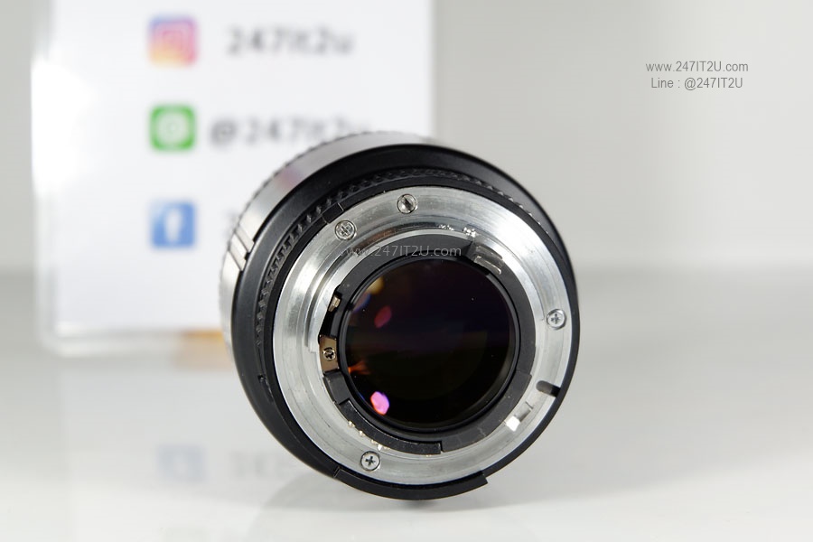 เลนส์ AF Nikon 85mm F1.8 D สีดำ สภาพดีครับ