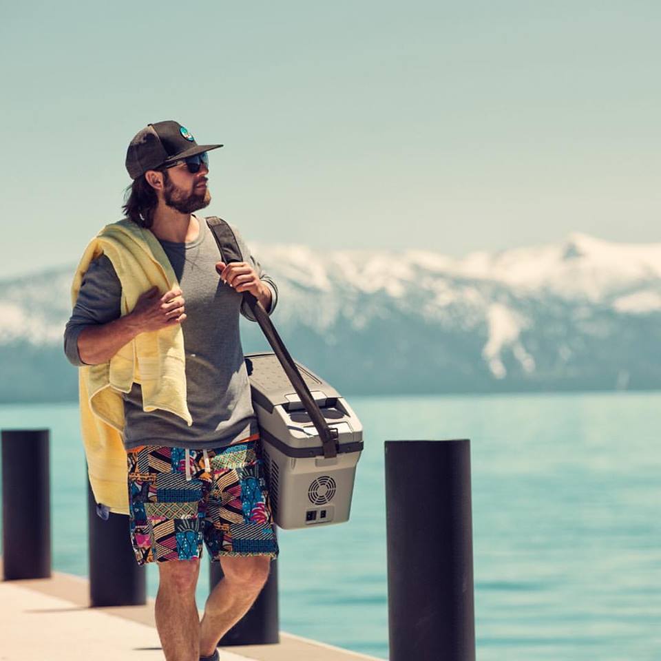 Dometic รุ่น CF11 ตู้เย็นแช่แข็ง/ตู้เย็นพกพา CoolFreezer ความจุ 10.5 ลิตร,สีเทา