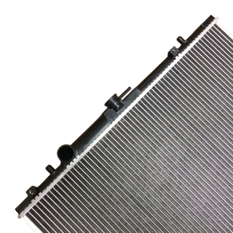 หม้อน้ำ MITSUBISHI G-WAGON(จีวาก้อน) ท่อล่างงอขึ้น(เอียง) หนาพิเศษ 36มิล ปี2001-2006 เกียรออโต้ (กระปุกก็ใส่ได้) (O.E.M ประกัน 6เดือน) (MI-50018)