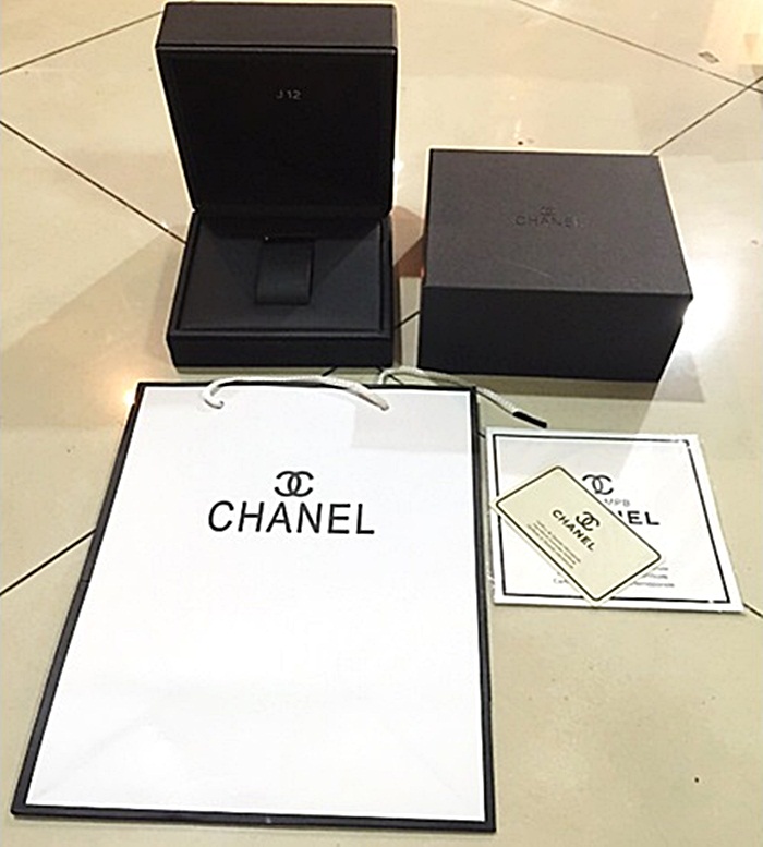กล่องนาฬิกา แบรนด์ Chanel