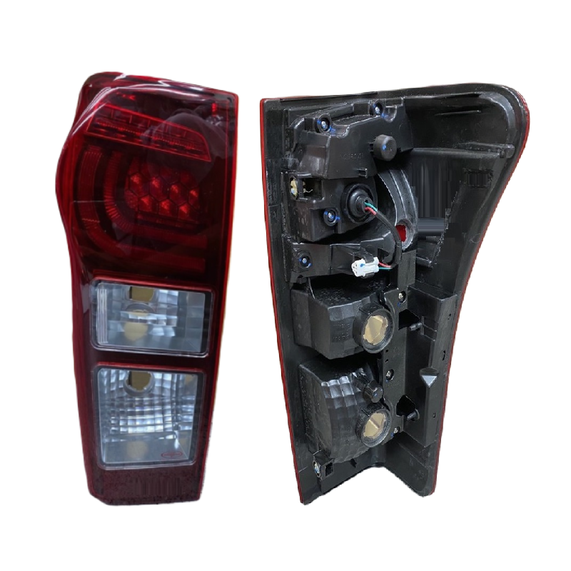 ไฟท้าย ISUZU D-MAX ALL NEW(ดีแม็ก ออนิว) X-Series LED ยูโร4 โคมดำ ปี2014-2019 (งานO.E.M ตราเพชร) -ราคาต่อดวง-