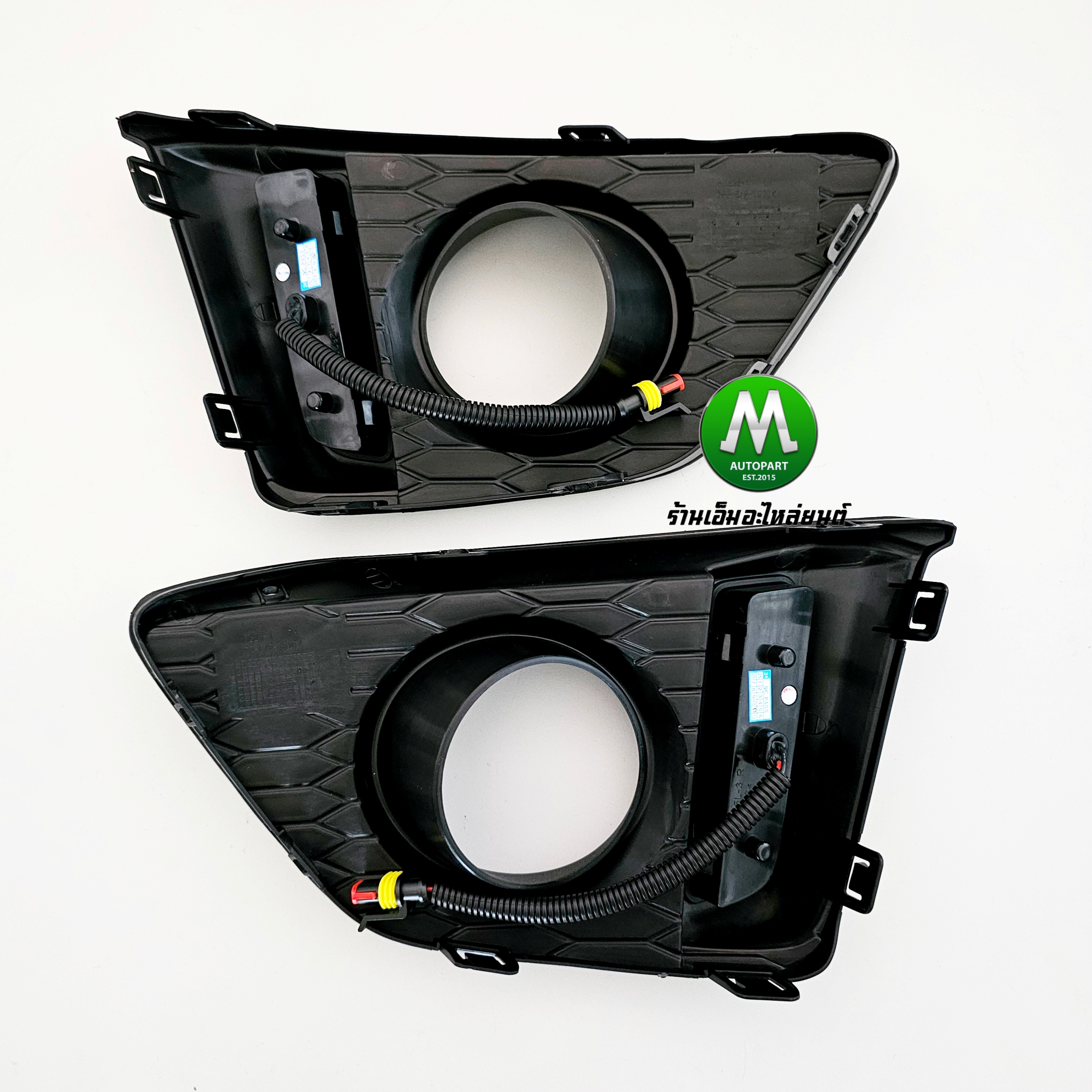 ไฟเดย์ไลท์แจ๊ซ LED Daylight DRL Honda Jazz GK 2014 2015 2016 2017 ยี่ห้อ DLAA ฝาครอบไฟตัดหมอก