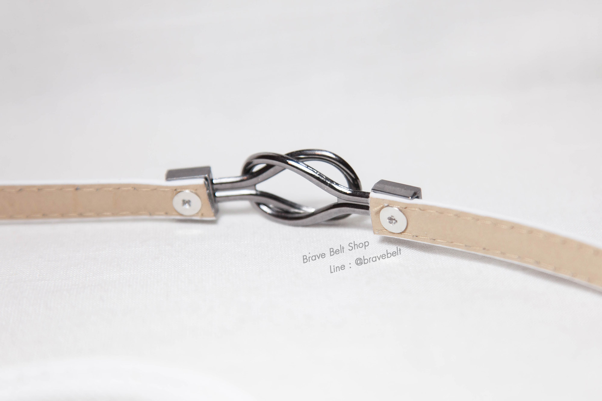 เข็มขัดปรับสายได้ หัวเข็มขัดแบบไขว้กันสวย