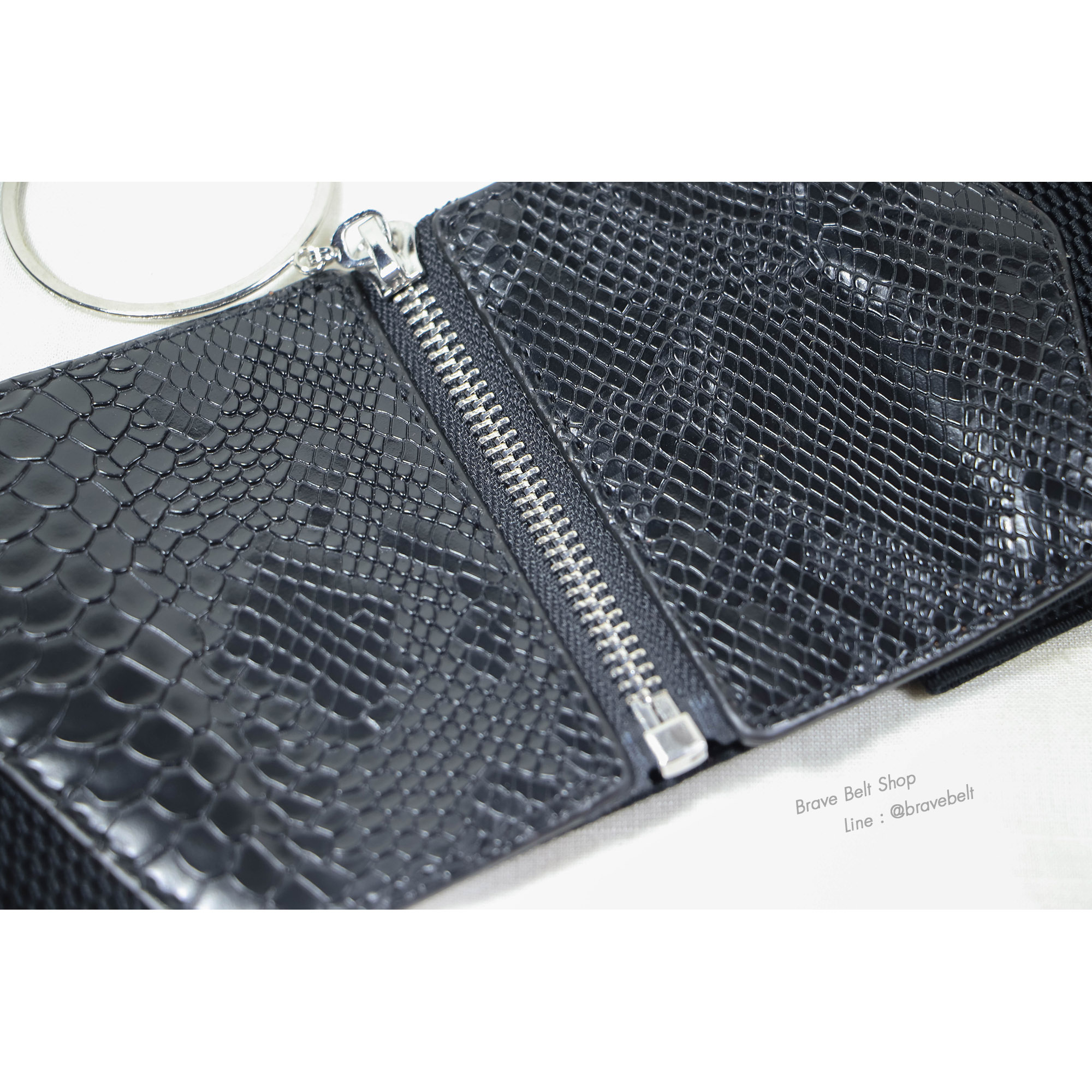 เข็มขัดเอวสูงแบบทรงหนังเงาสีดำสวยแบบยางยืด