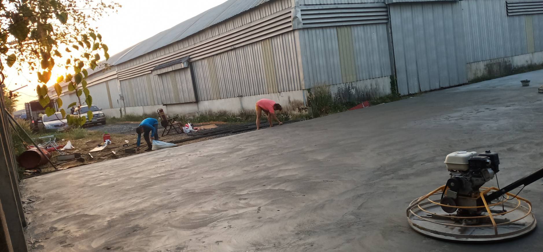 หน้างานบางเสาธง 660 ตรม.