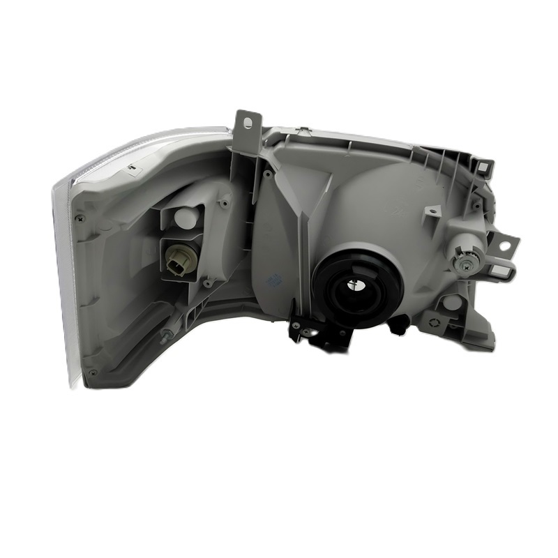 ไฟหน้า TOYOTA COMMUTER(คอมมูเตอร์) โฉมแรก ปี2005-2009 (งานแท้ TYC) -ราคาต่อดวง-