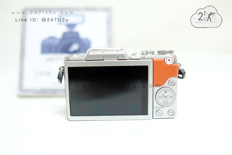 กล้อง Panasonic GF8 + เลนส์ 12-32 mm f3.5-5.6 สีน้ำตาล
