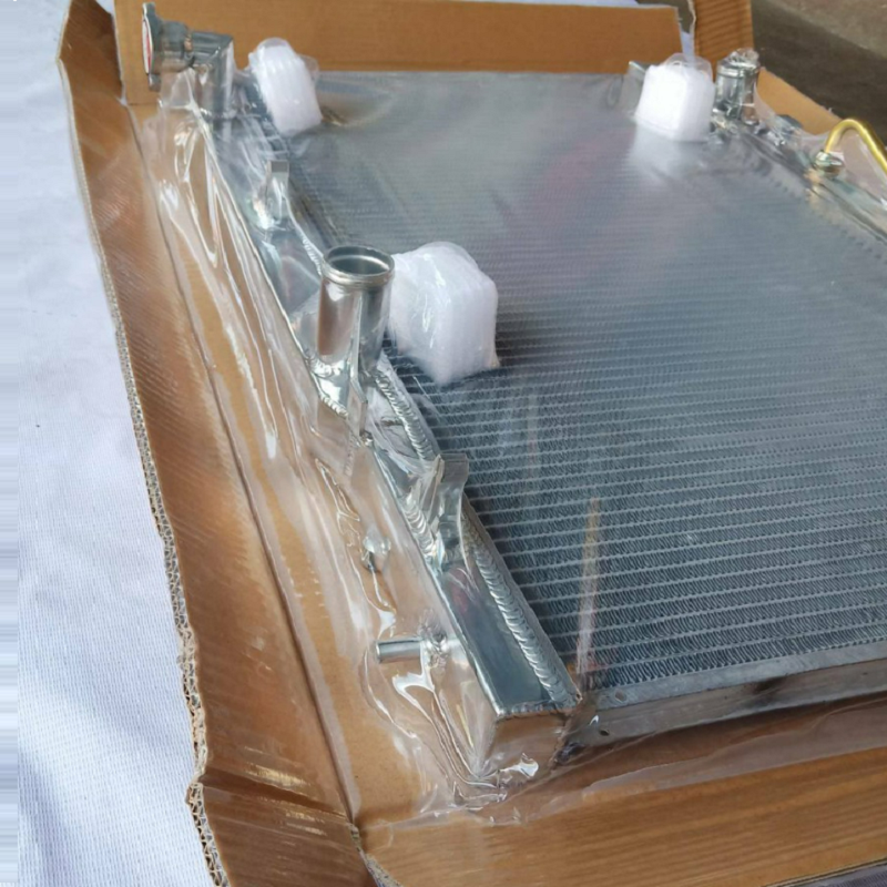 หม้อน้ำ TOYOTA CAMRY(คัมรี่)/ACV40-41 หนาพิเศษ 26มิล ปี2006-2011 เกียรออโต้ (อลูมิเนียมทั้งใบ) (10004/26PP)