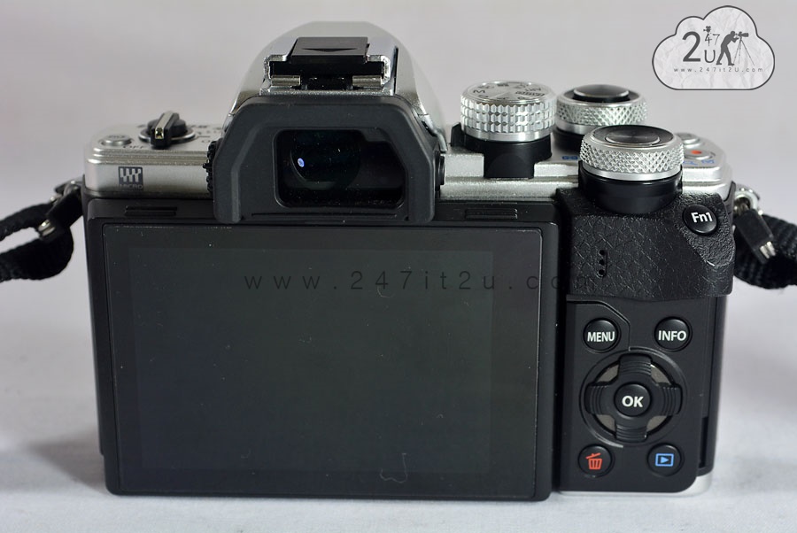 กล้อง Olympus OMD-EM10 Mark2 + เลนส์ 14-42mm สีเงินดำ