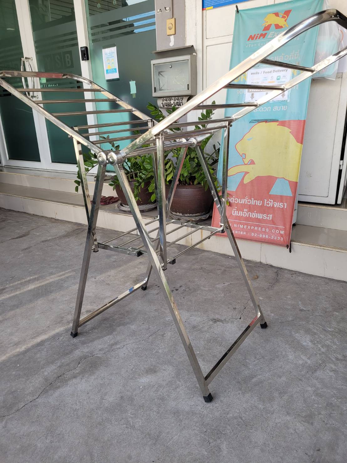 ราวตากผ้า ราวตากผ้าสแตนเลส สามารถพับและปรับระดับได้ (ไม่มีล้อ) ysb001