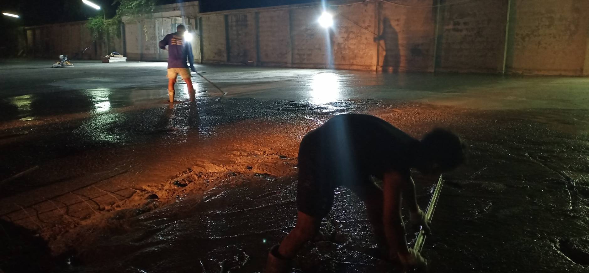 หน้างานบางเสาธง 660 ตรม.