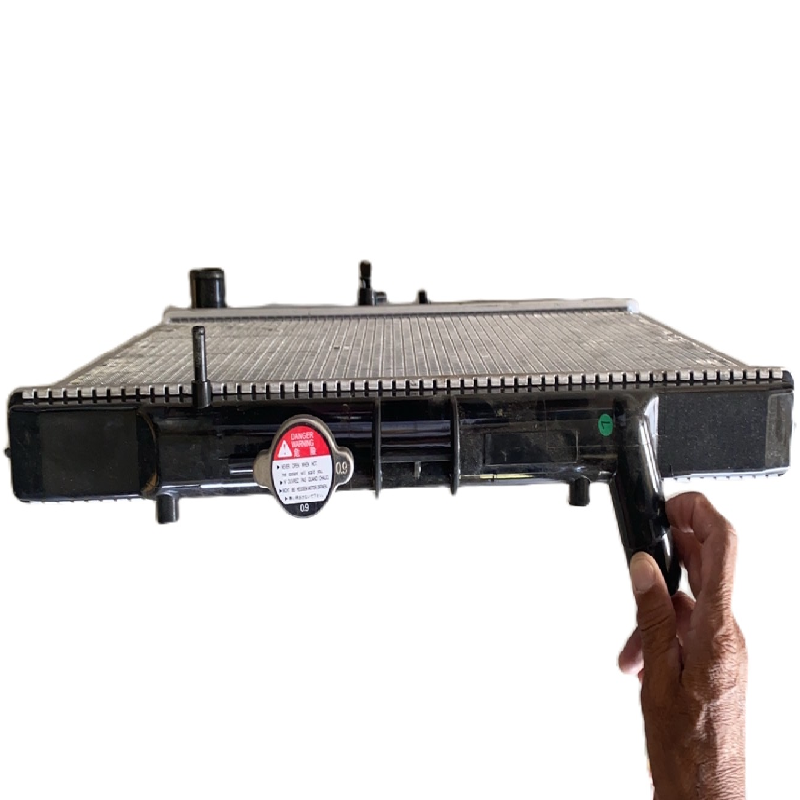 หม้อน้ำ NISSAN URVAN E25 รุ่นที่2 เครื่อง 3.0cc ดีเซล หนาพิเศษ 36มิล ปี2006-2011 เกียรกระปุก (NI-30021)